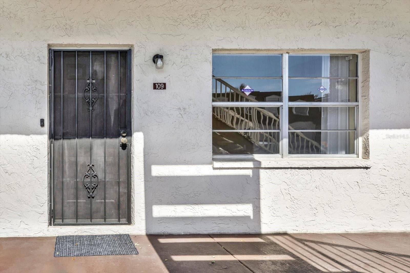 9125 Tudor Dr #D109