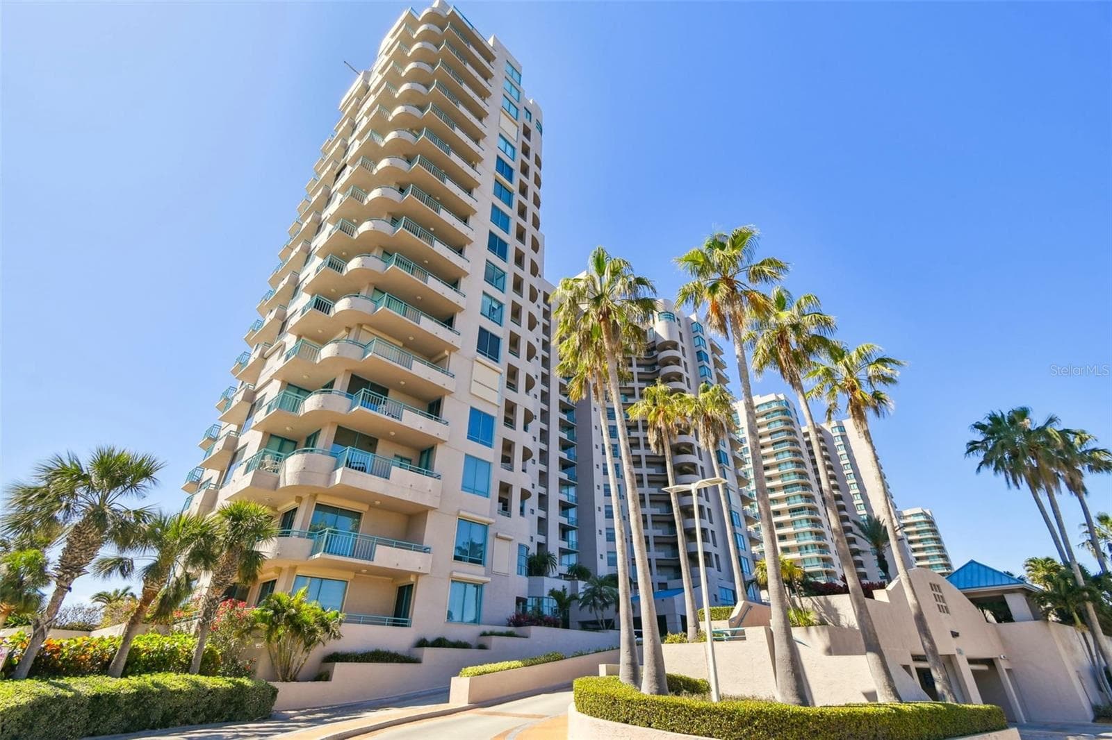 1560 Gulf Blvd #306