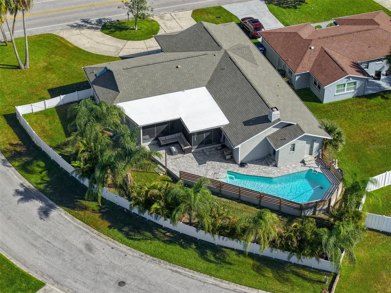 3848 Topsail Trl photo 5