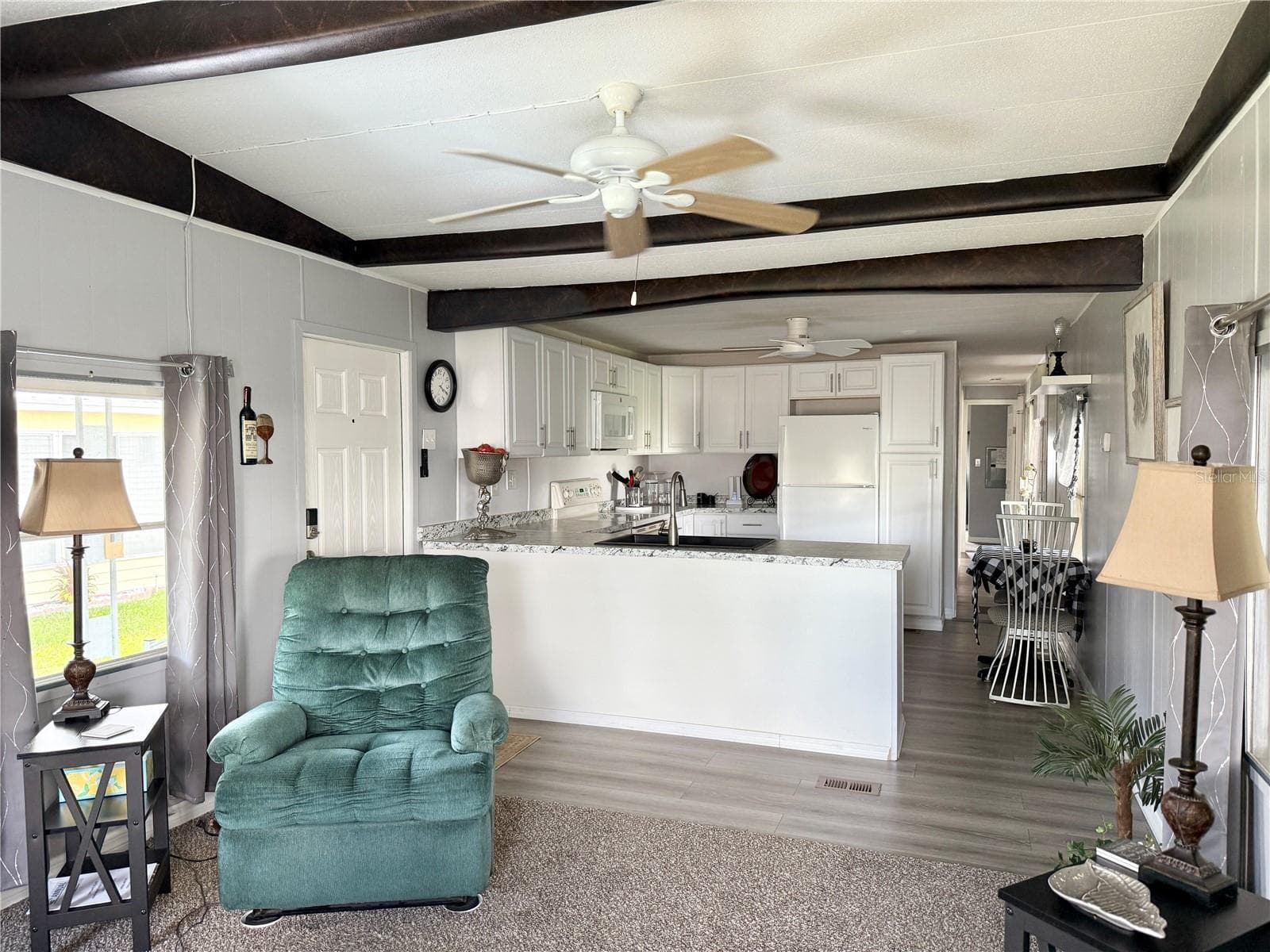 34543 Sweetpea Lane photo 4