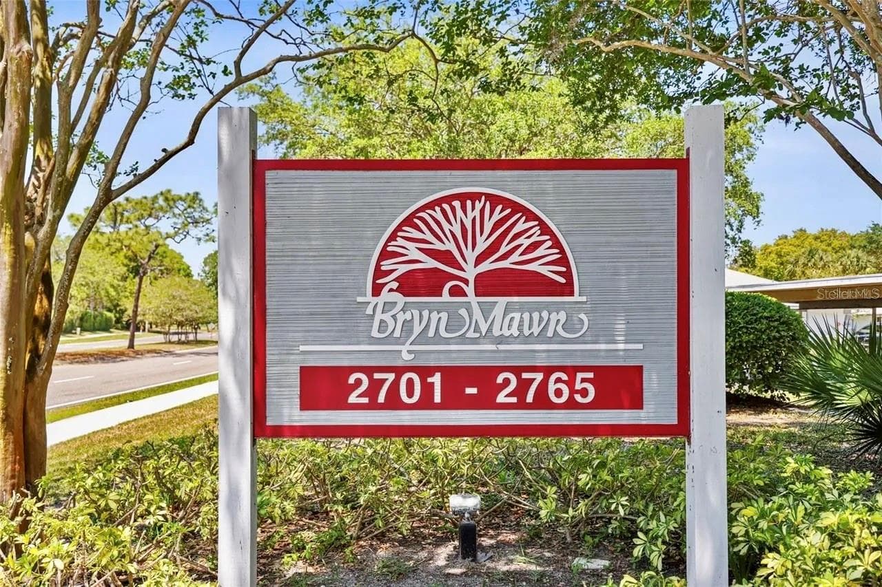 2749 Countryside Blvd #22 photo 5