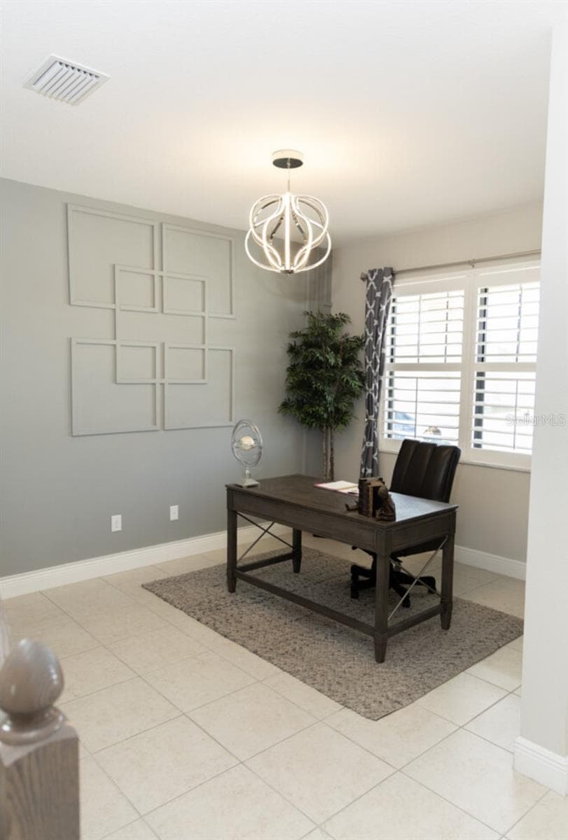 1216 Old Windsor Way photo 4