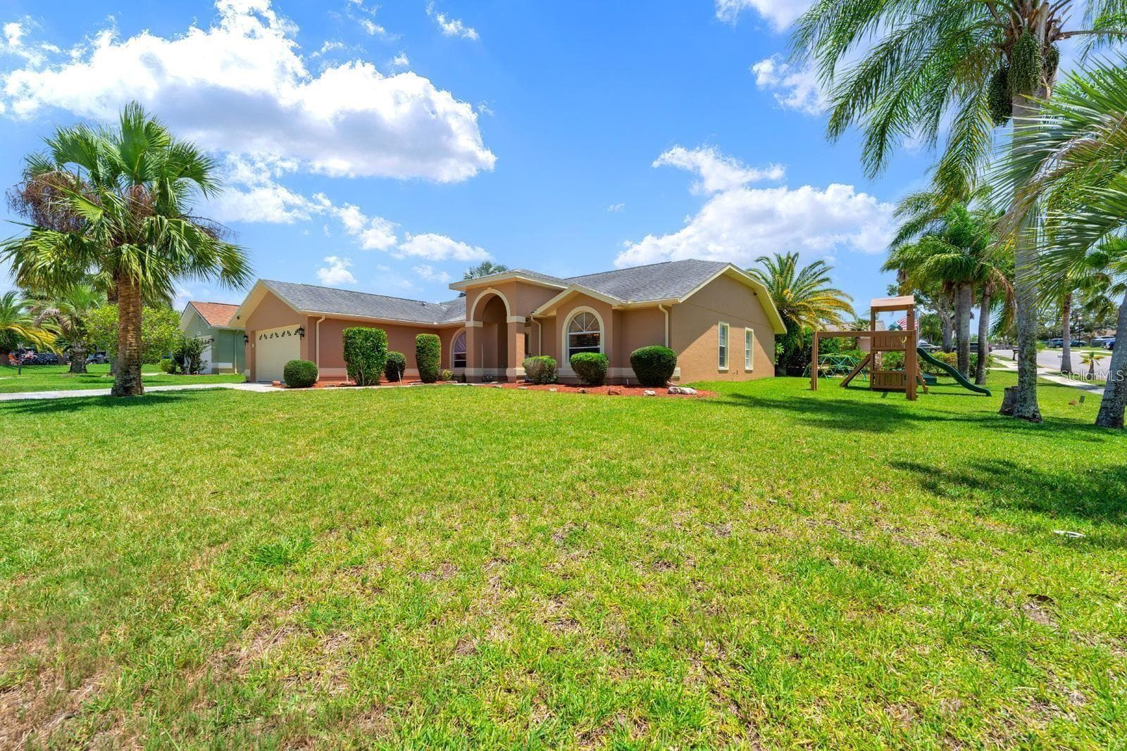 10228 Yellow Pine Way photo 3