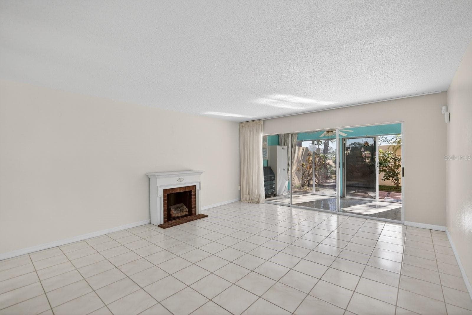 1111 W Faith Cir #1003 photo 3