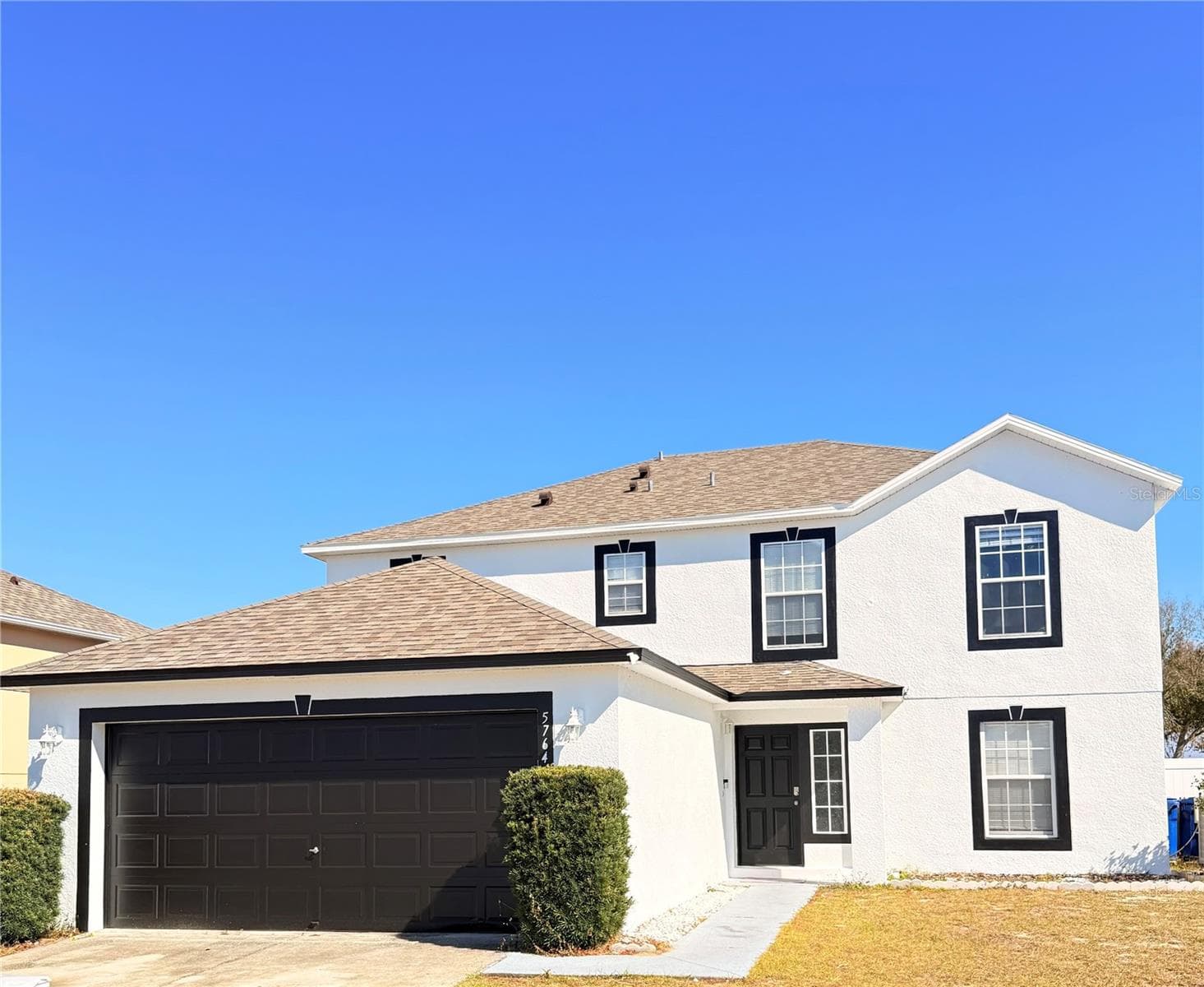 5764 Royal Hills Cir