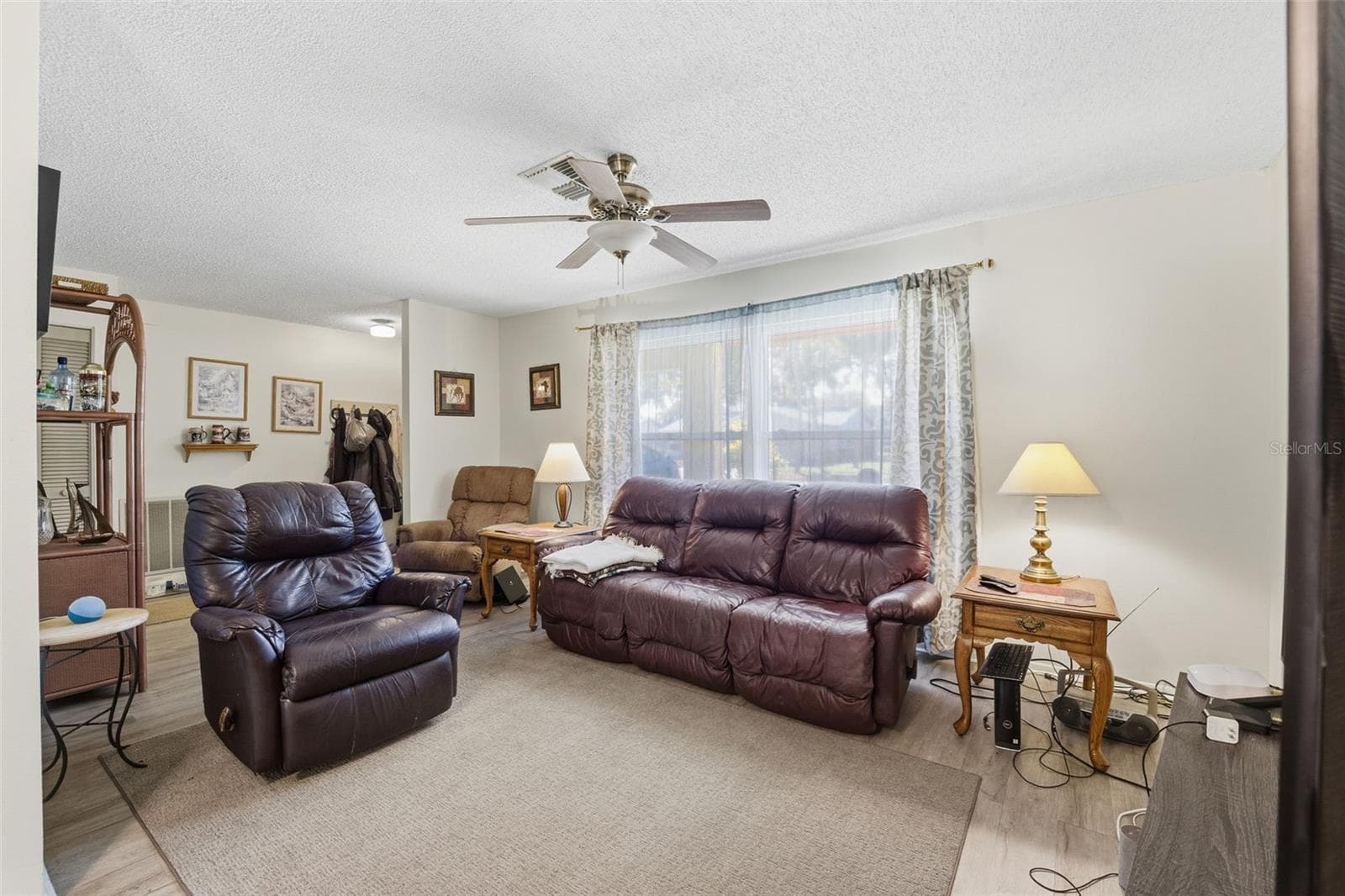 8035 Gleneagle Dr photo 5