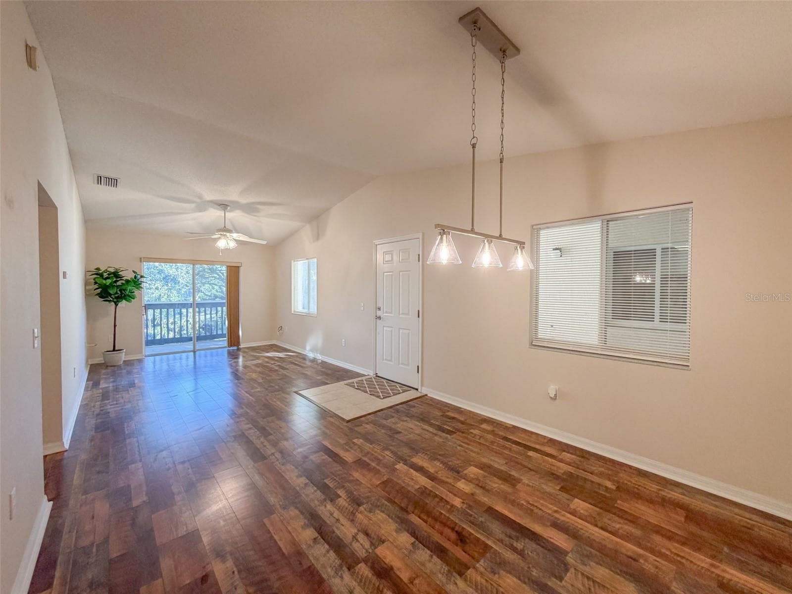 2085 Isle Royale CT SE #284 photo 3