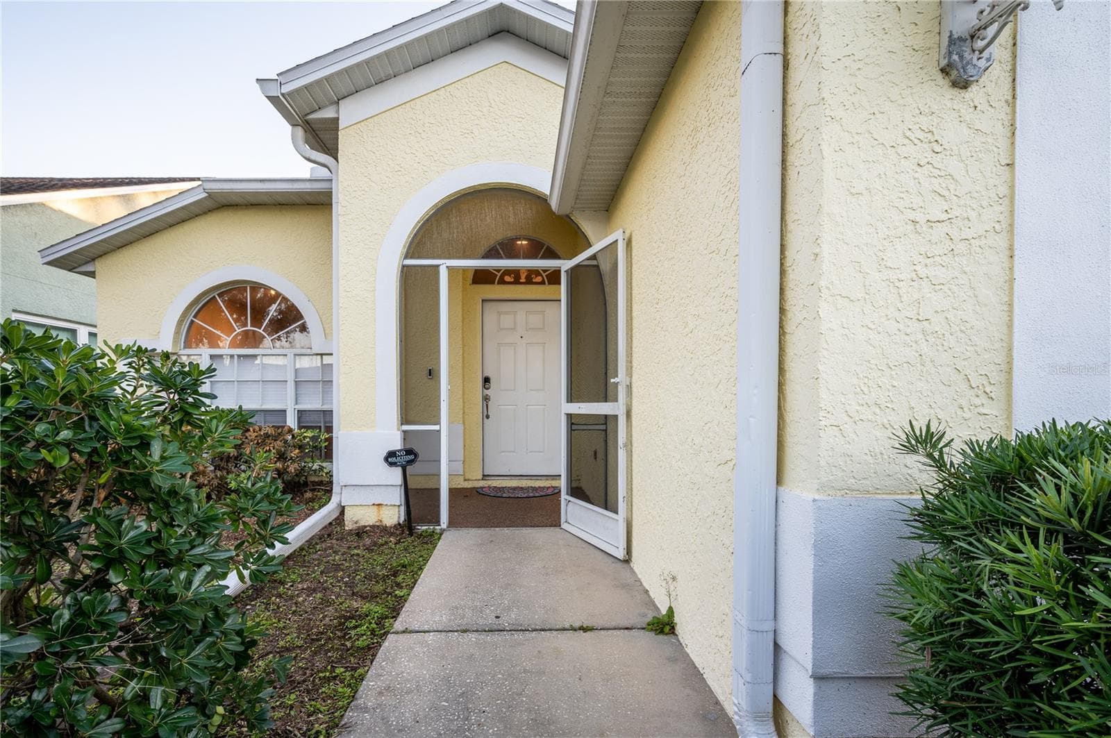 27350 New Smyrna Dr