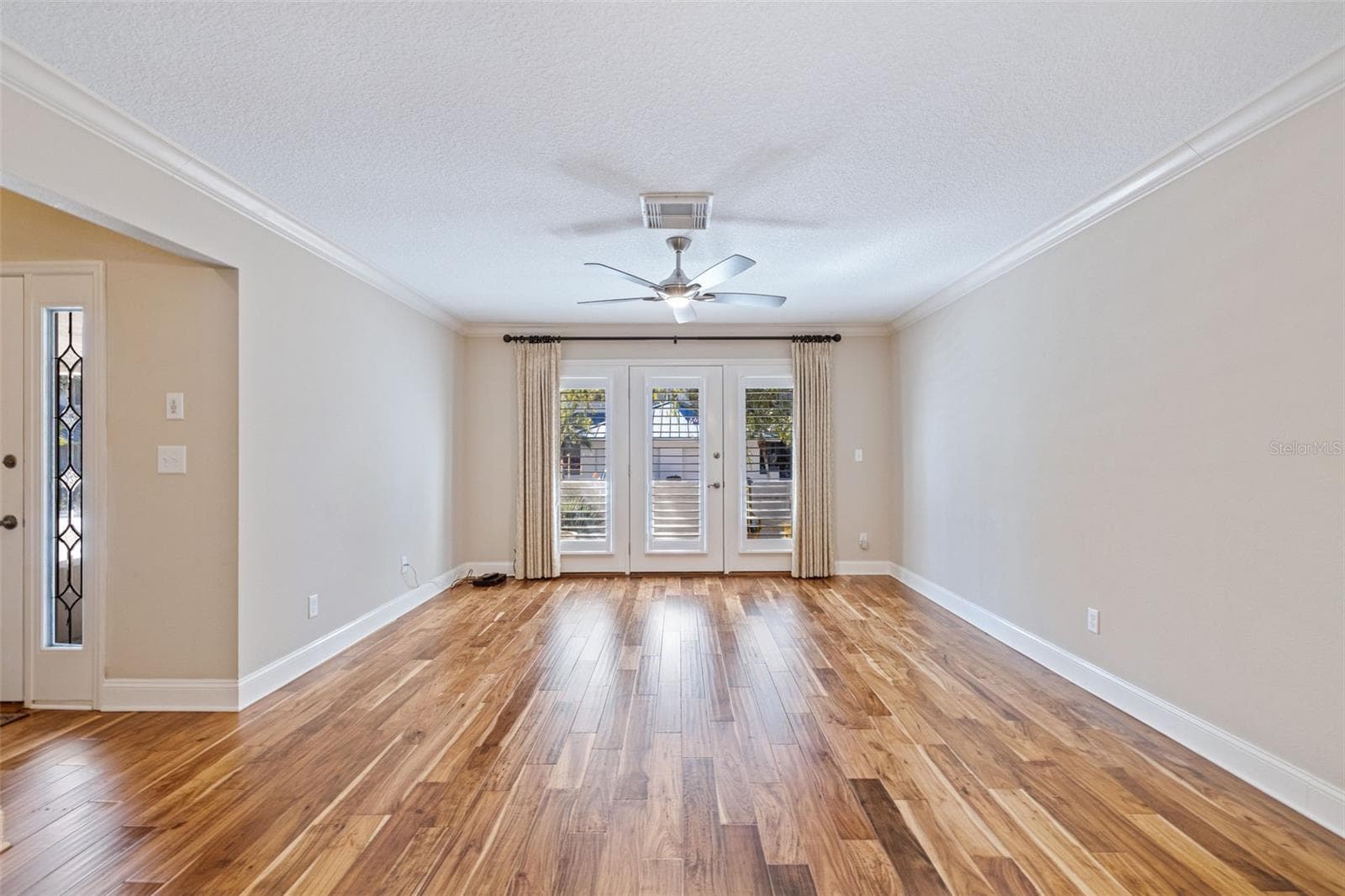 1683 Watermark Cir NE photo 5