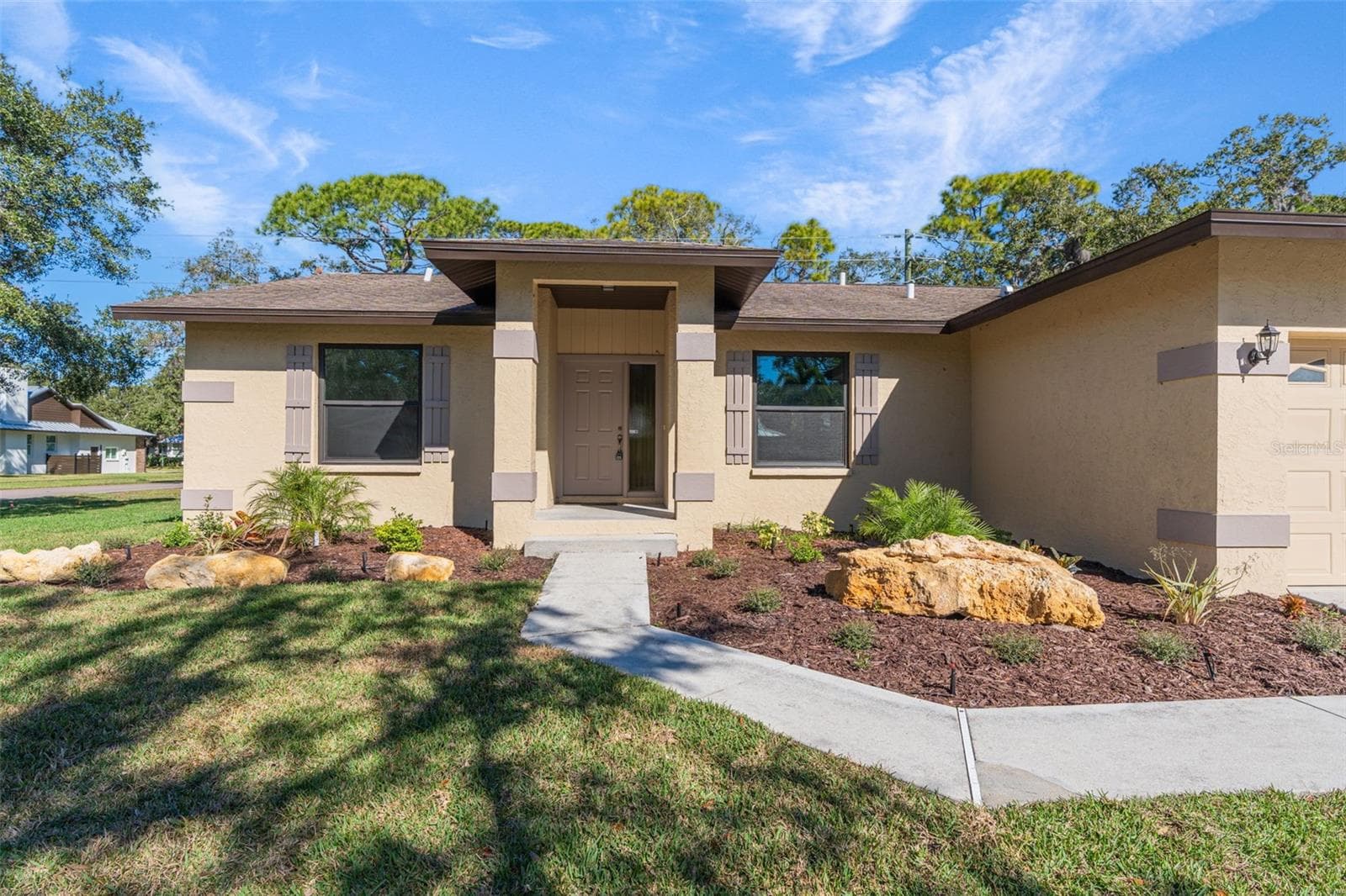 2105 Cork Oak St photo 4