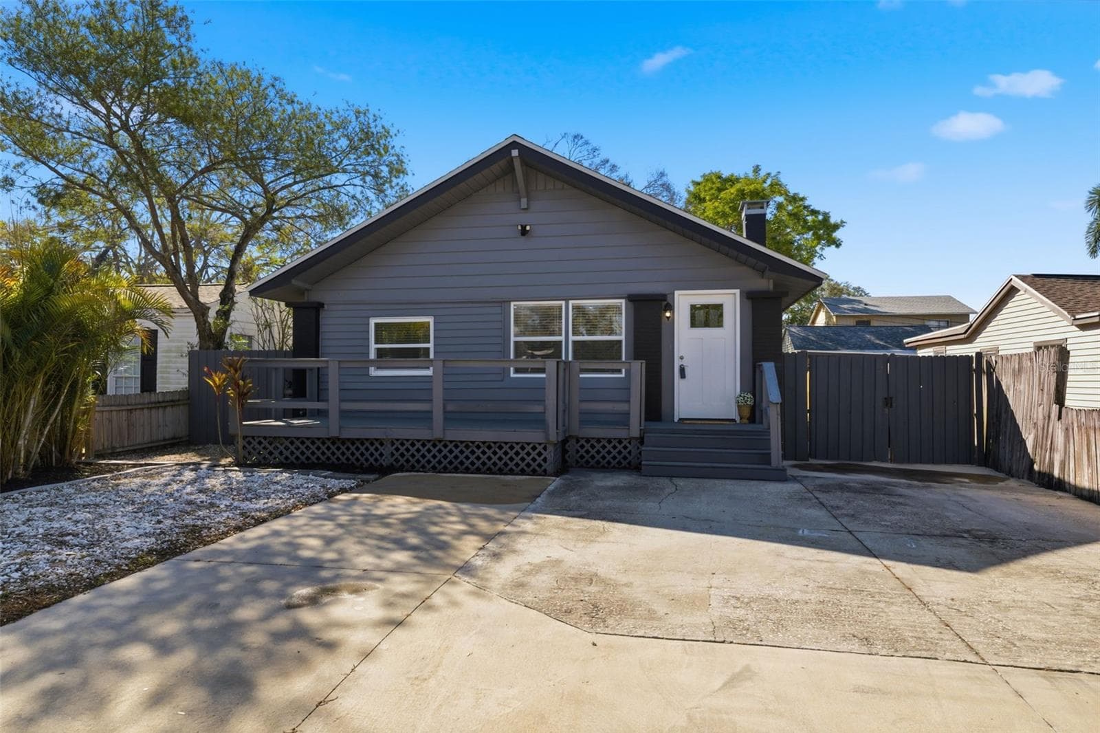 3924 45th Ave N