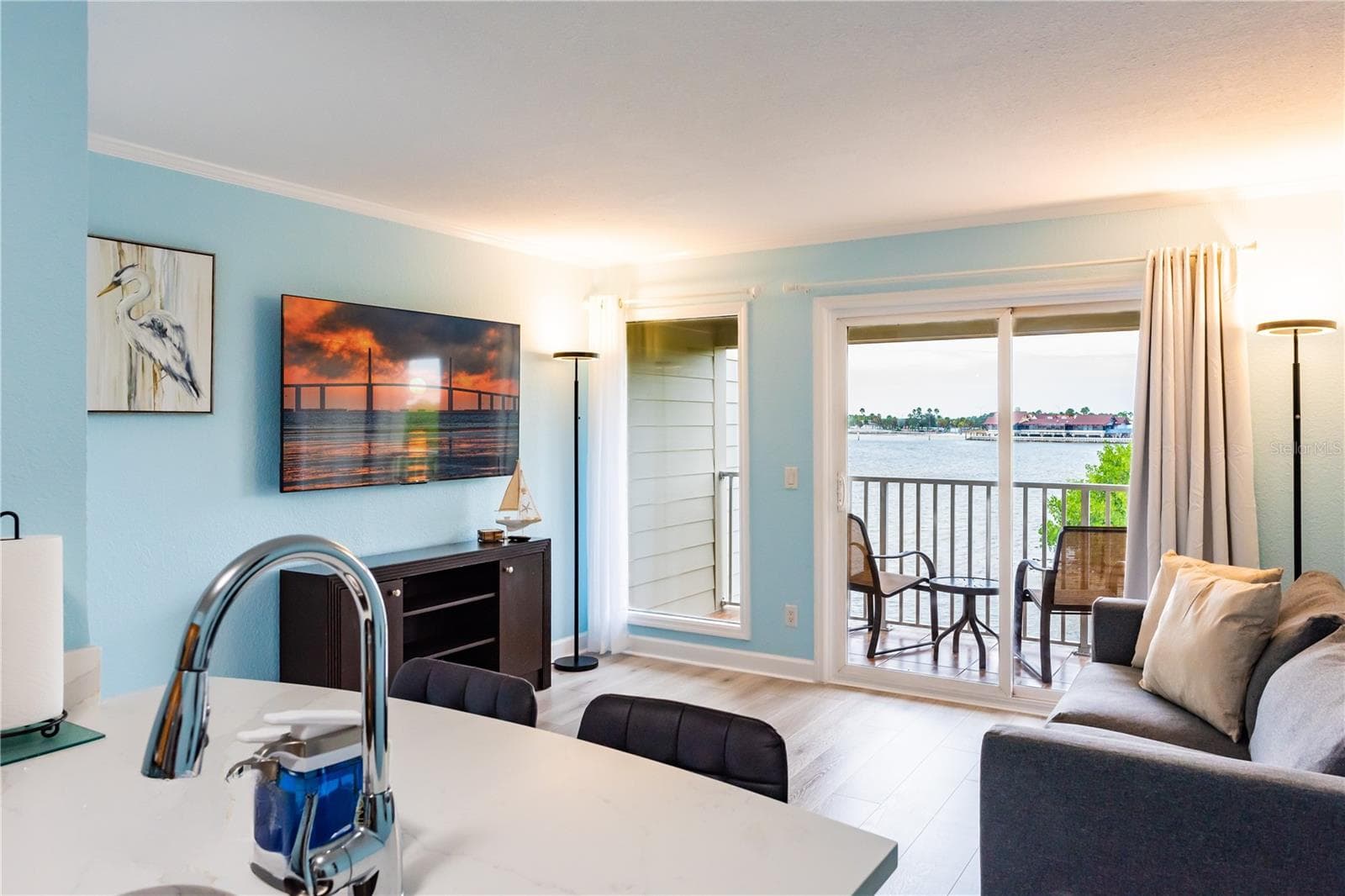 2506 N Rocky Point Dr #275 photo 4