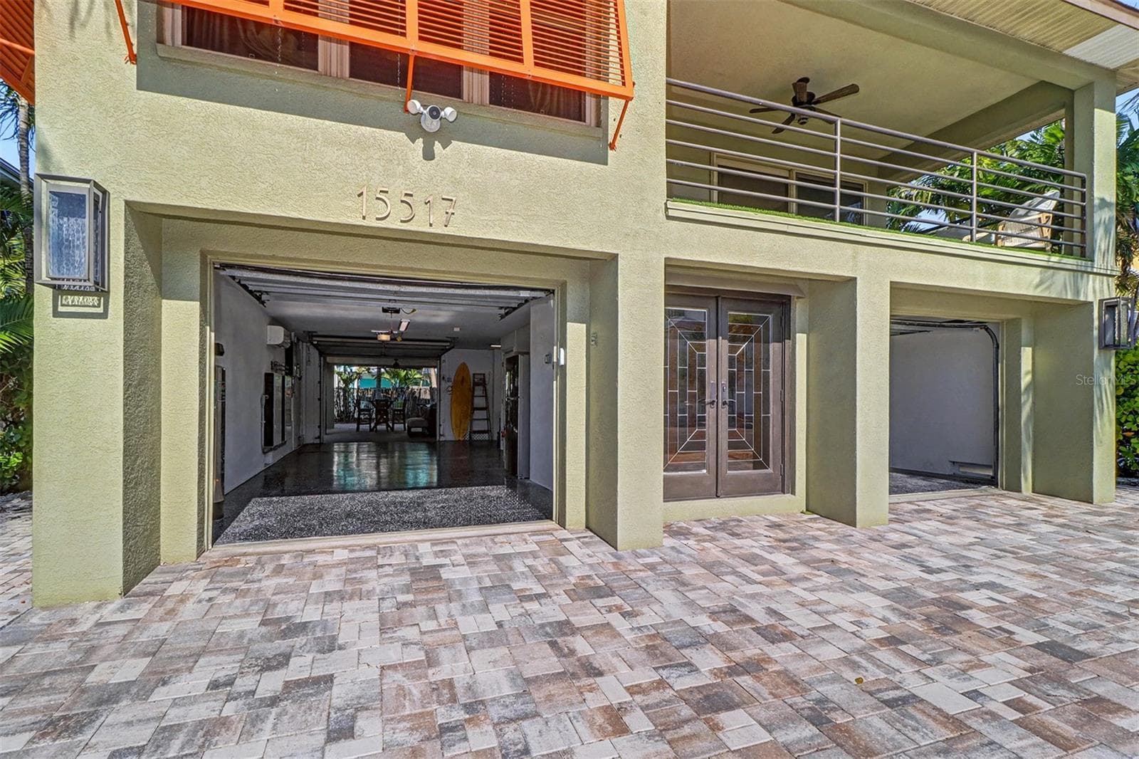 15517 Gulf Blvd photo 3