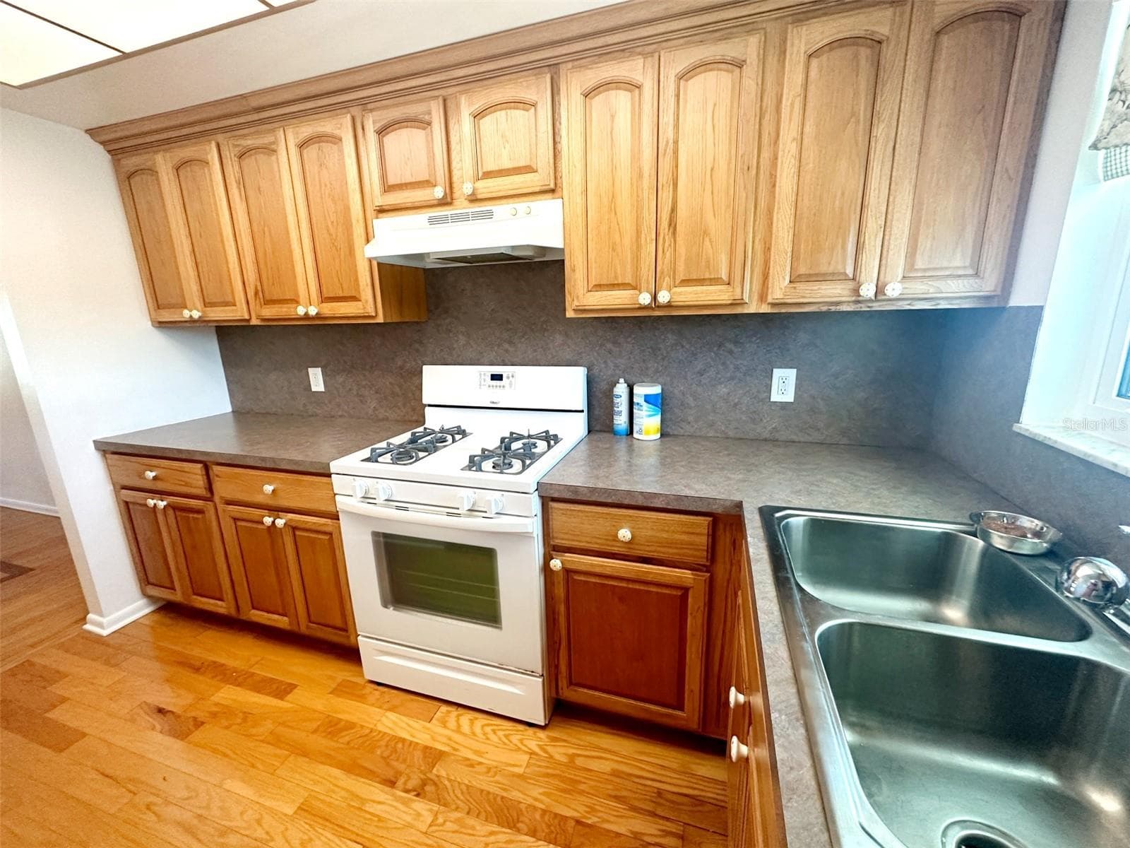1819 Shore Dr S #307 photo 5