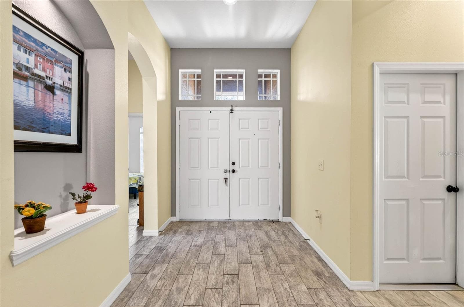11013 Rockledge View Dr photo 4