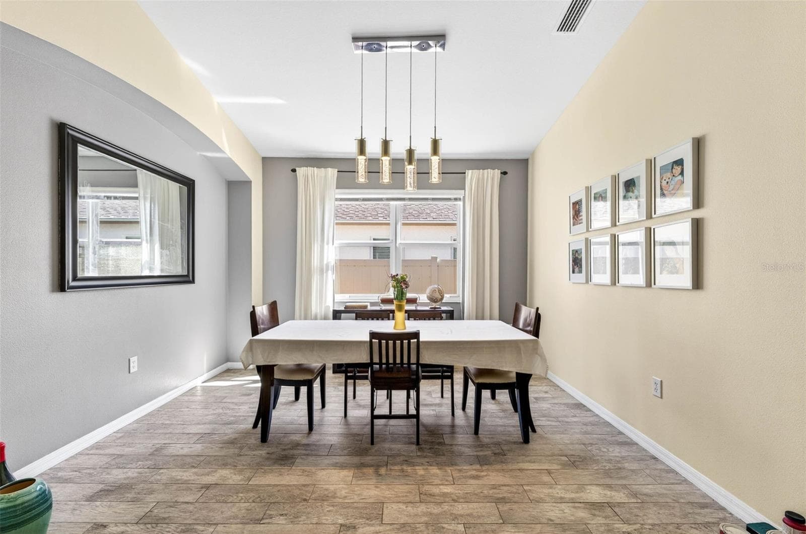 11013 Rockledge View Dr photo 5