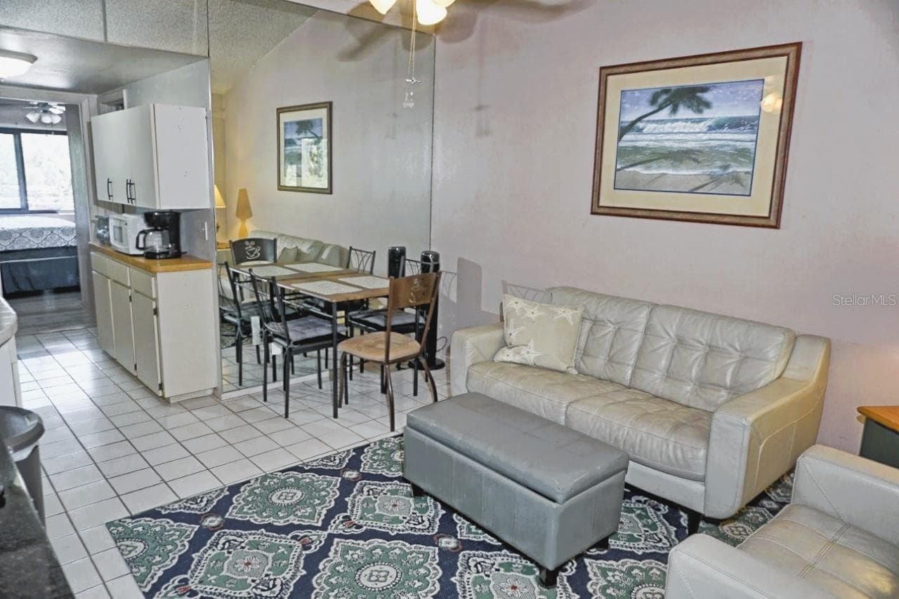 20893 Haulover CV #8