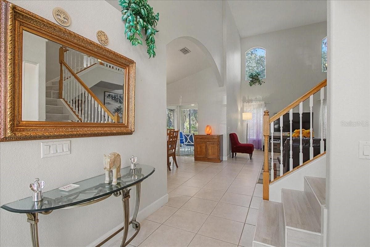 16204 Hampton Trace CT photo 4