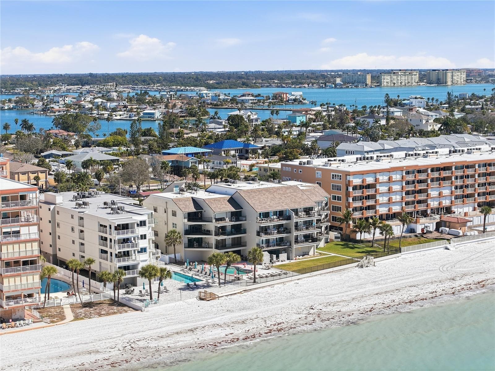 16330 Gulf Blvd #306 photo 3