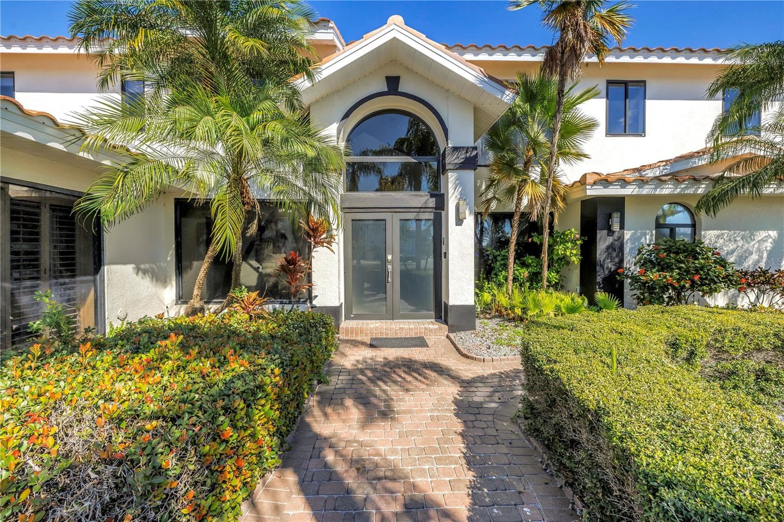 583 Crystal Dr