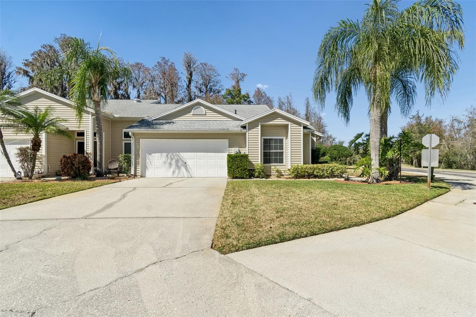 1745 Heron Cove Dr