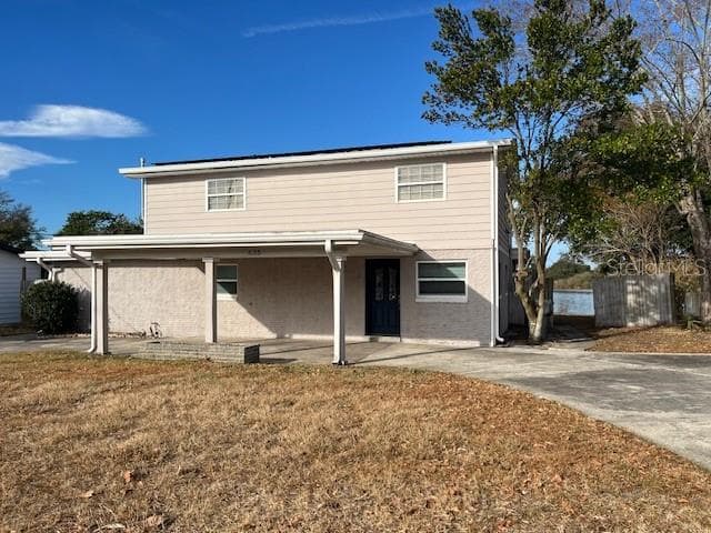 635 Lake Holloway Blvd