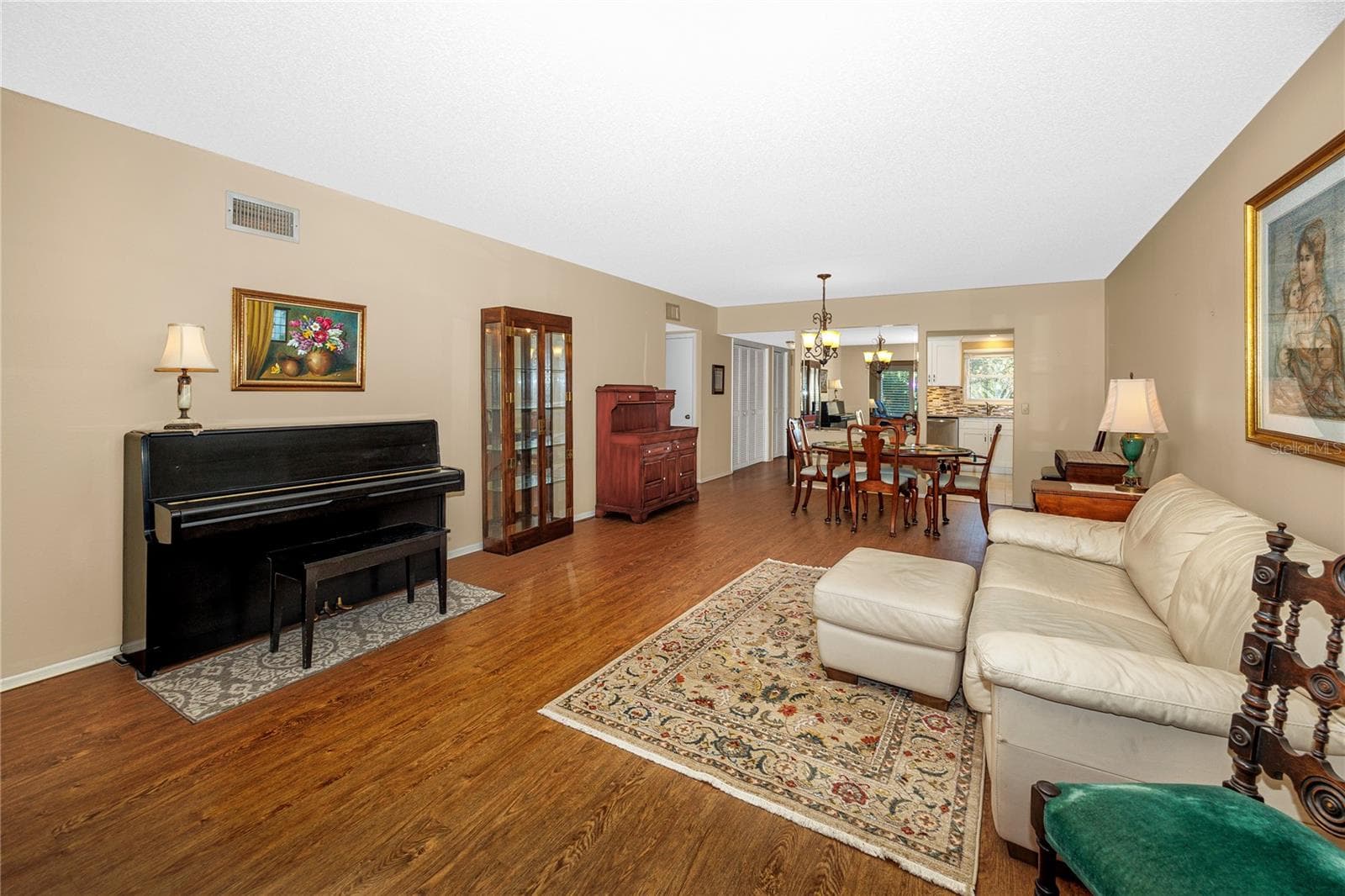 2440 World Parkway Blvd #38 photo 5