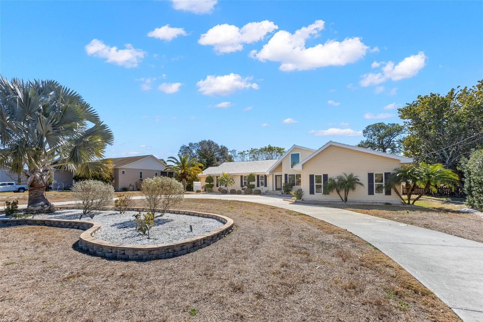 2138 Bayou Dr photo 5