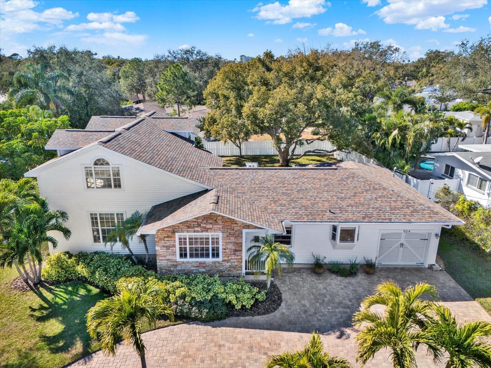 504 Fairview Rd