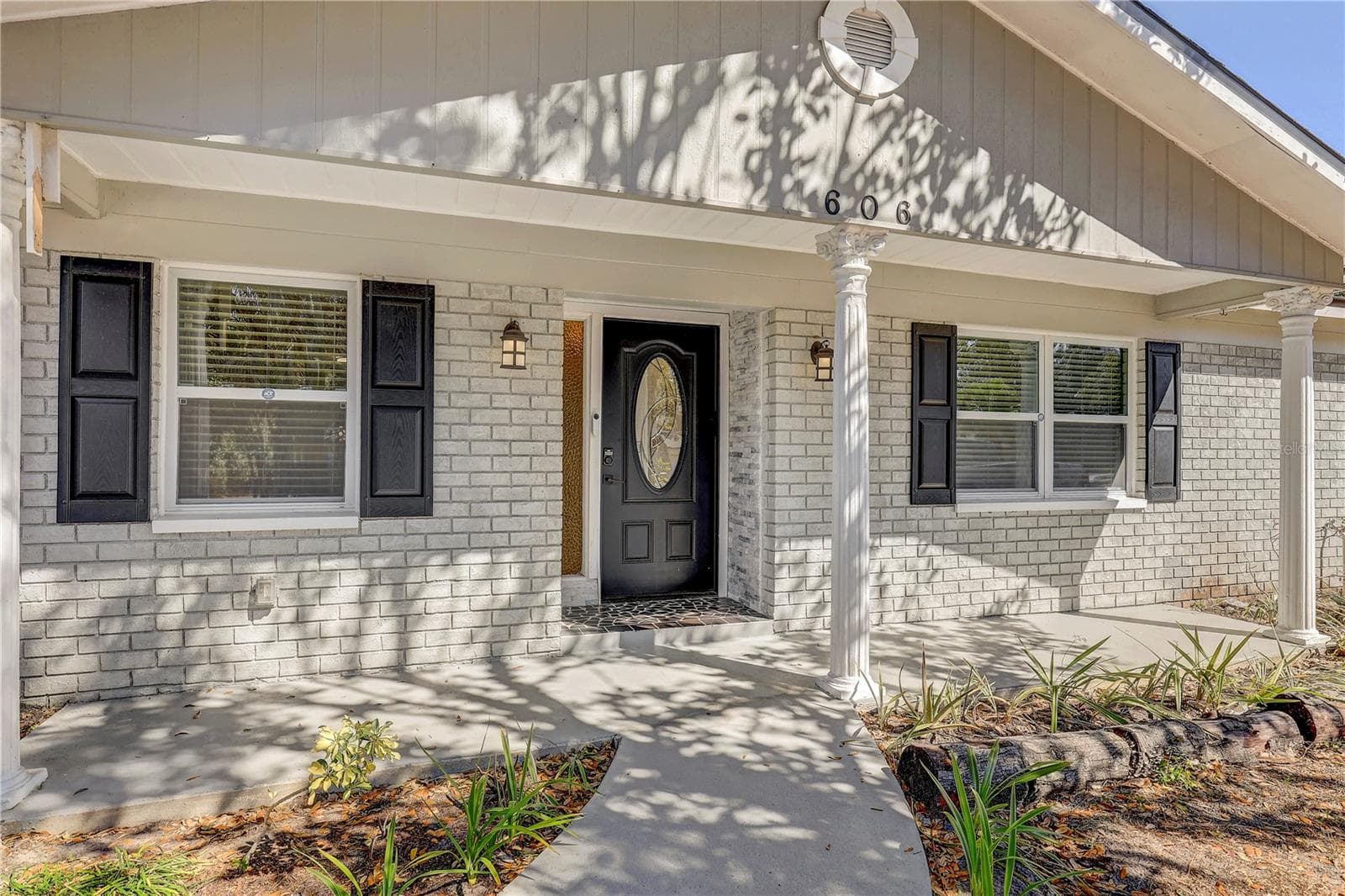 606 Dali Dr