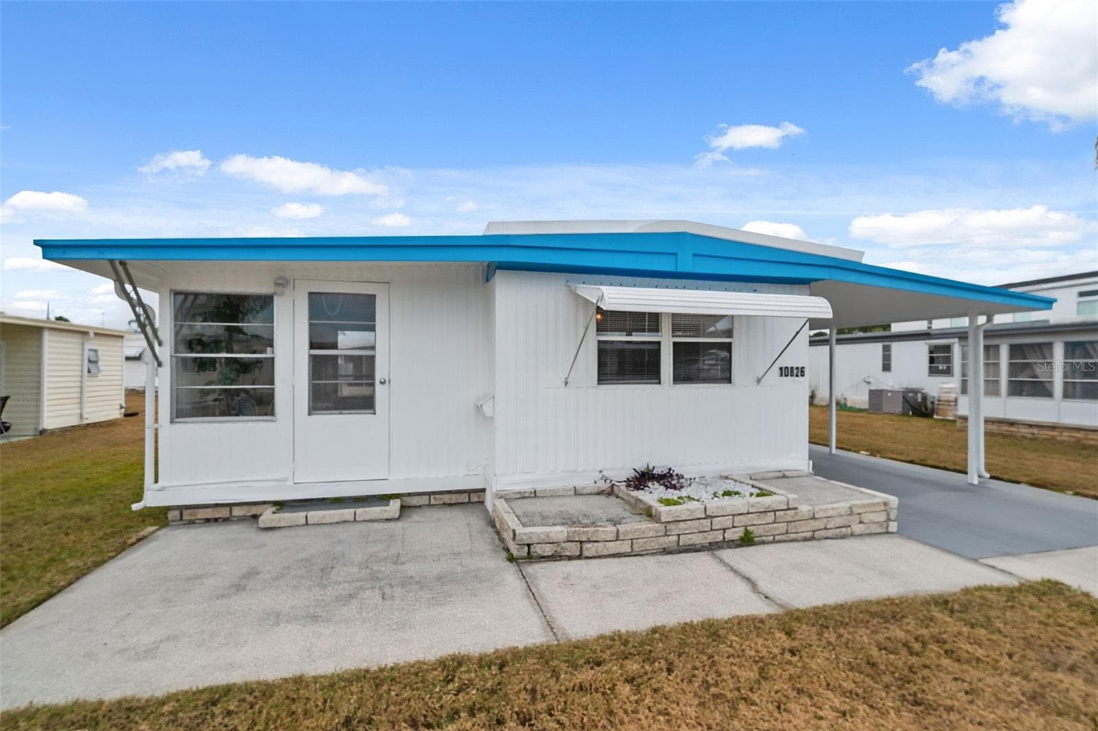 10826 Tioga Dr photo 3