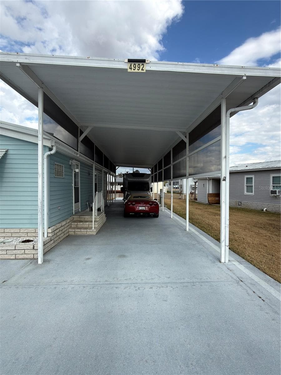 4992 Shore Line Dr photo 4