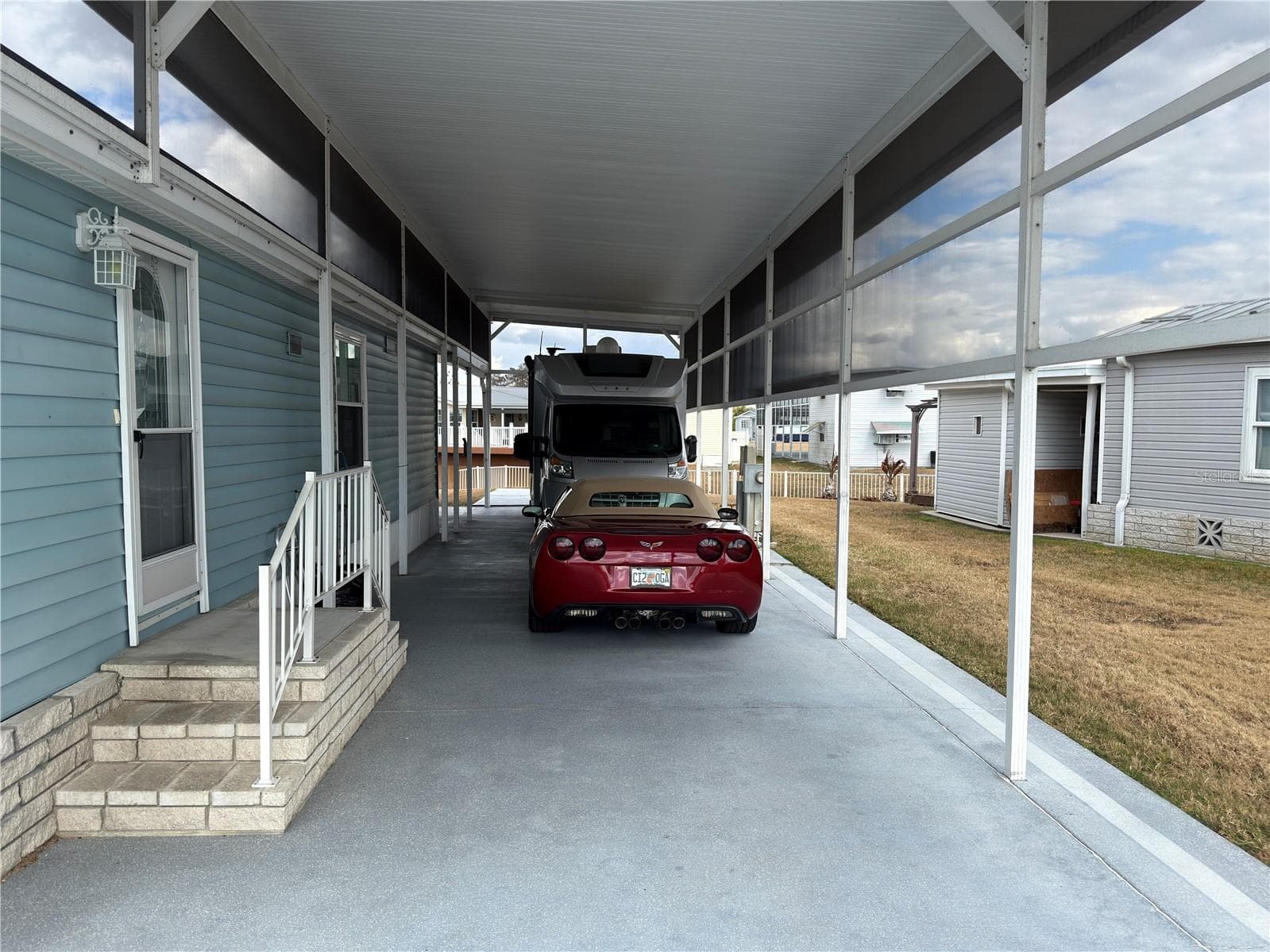 4992 Shore Line Dr photo 5