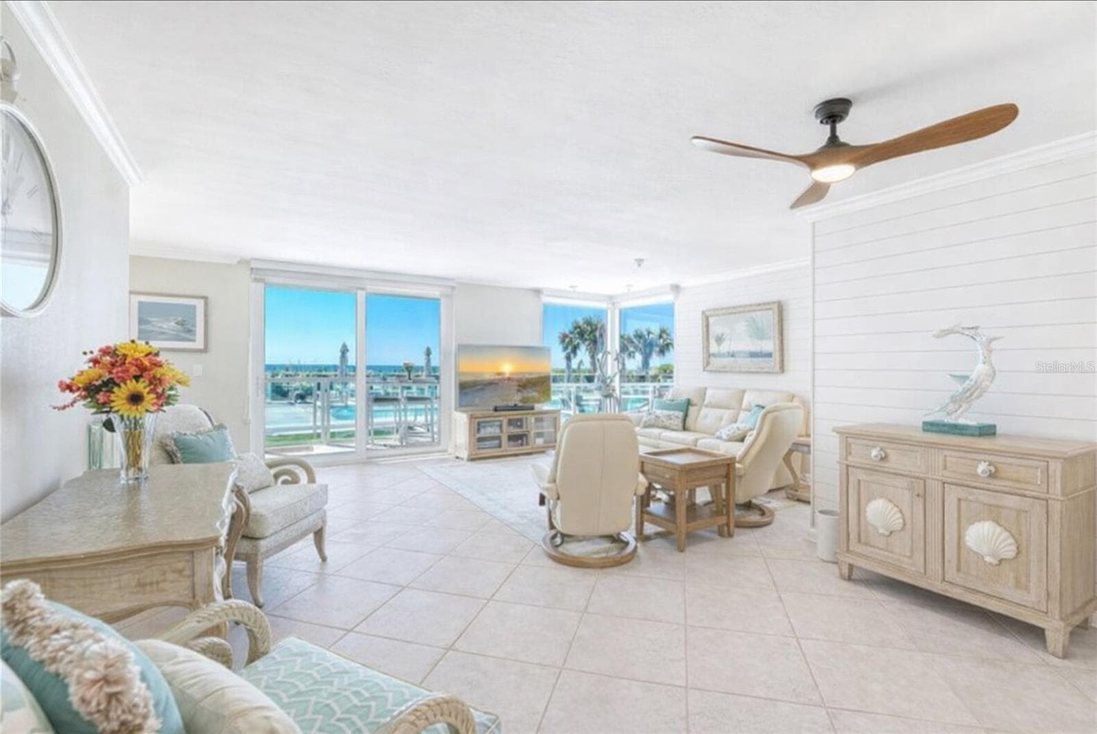 2425 Gulf Of Mexico Dr #1E