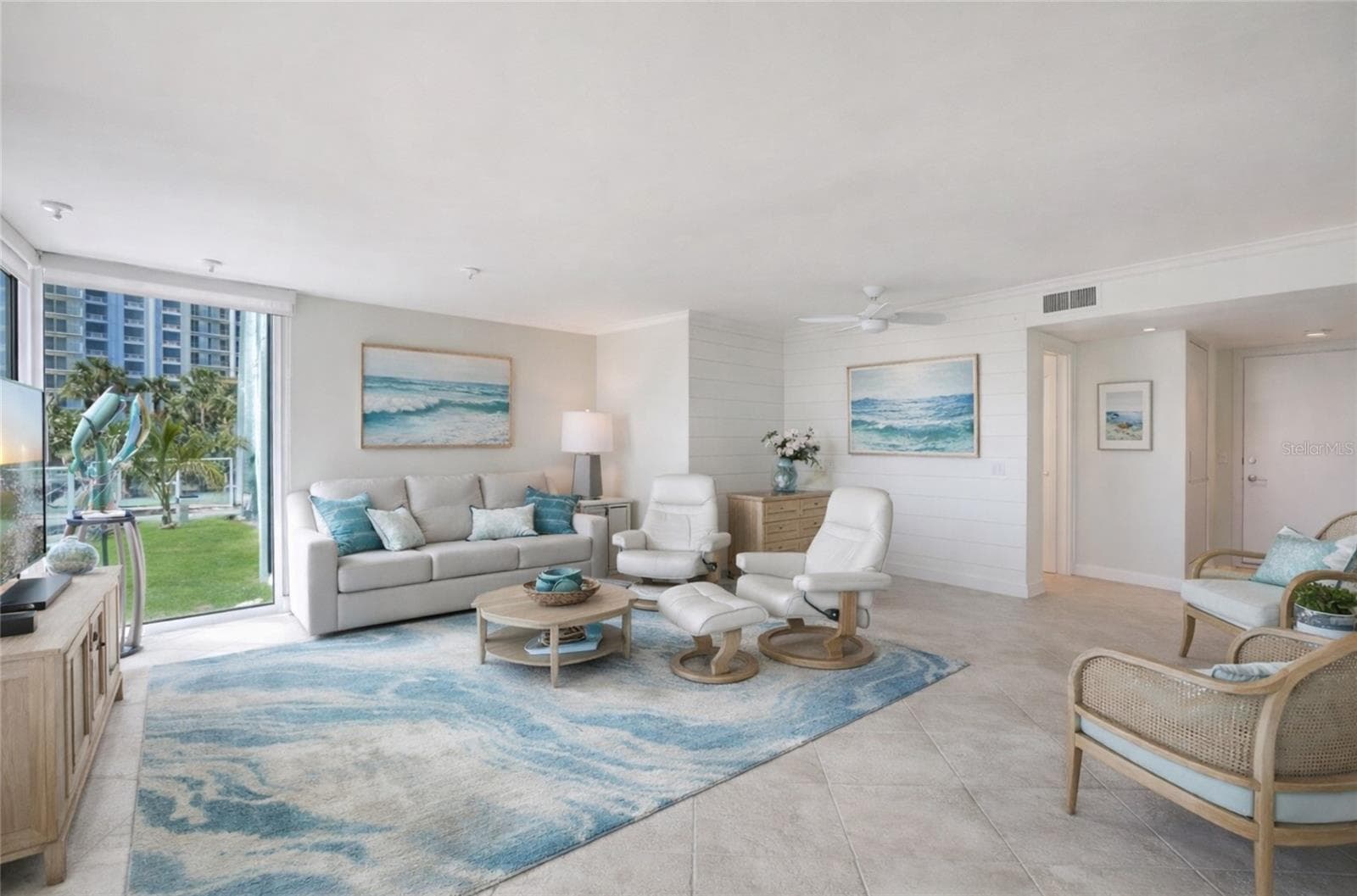 2425 Gulf Of Mexico Dr #1E photo 4
