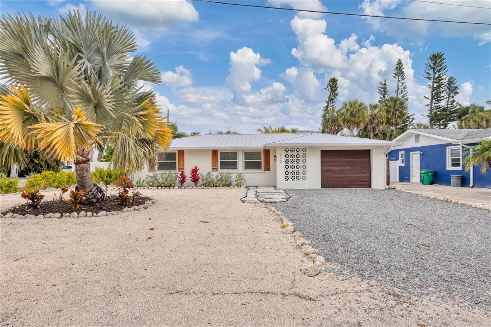 270 Gladiolus St