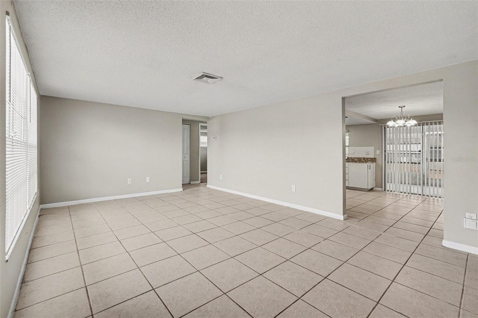 7224 Ingleside Dr photo 5
