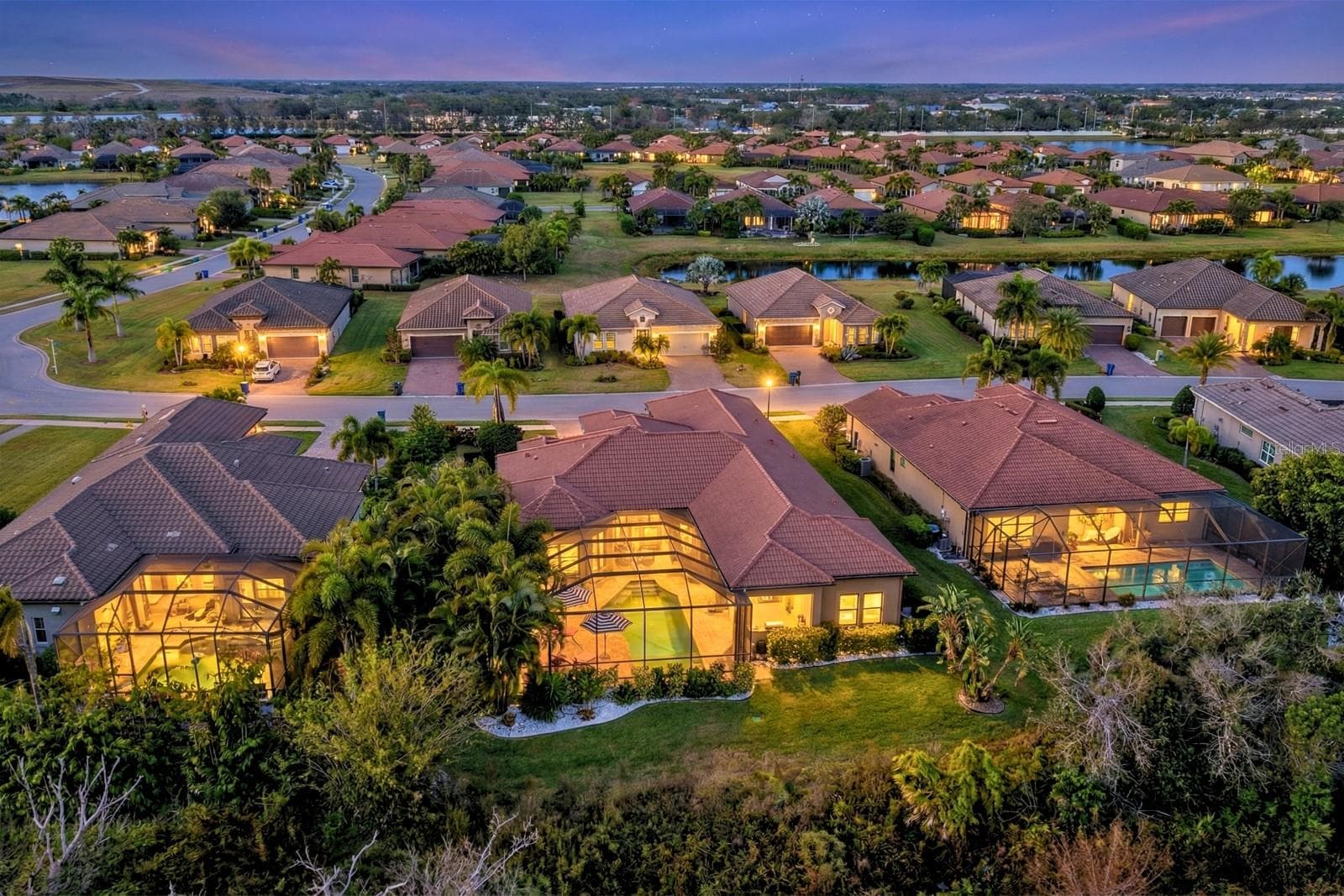 4816 Tobermory Way photo 3