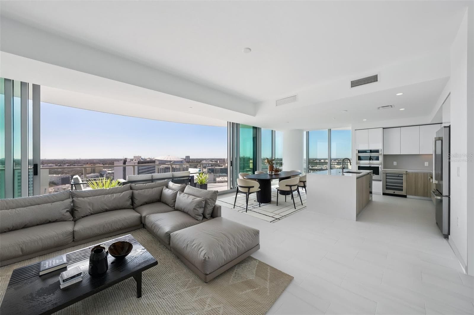 400 Central Ave #1601