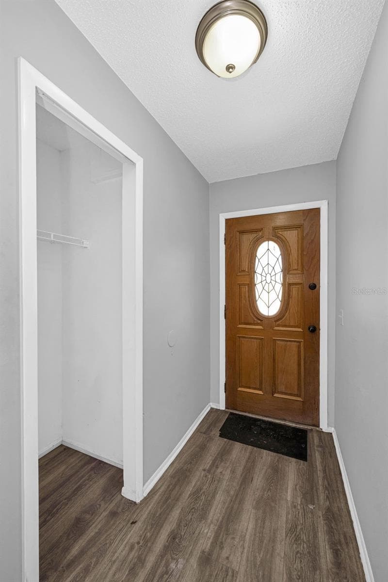 12813 Kellywood Cir photo 4