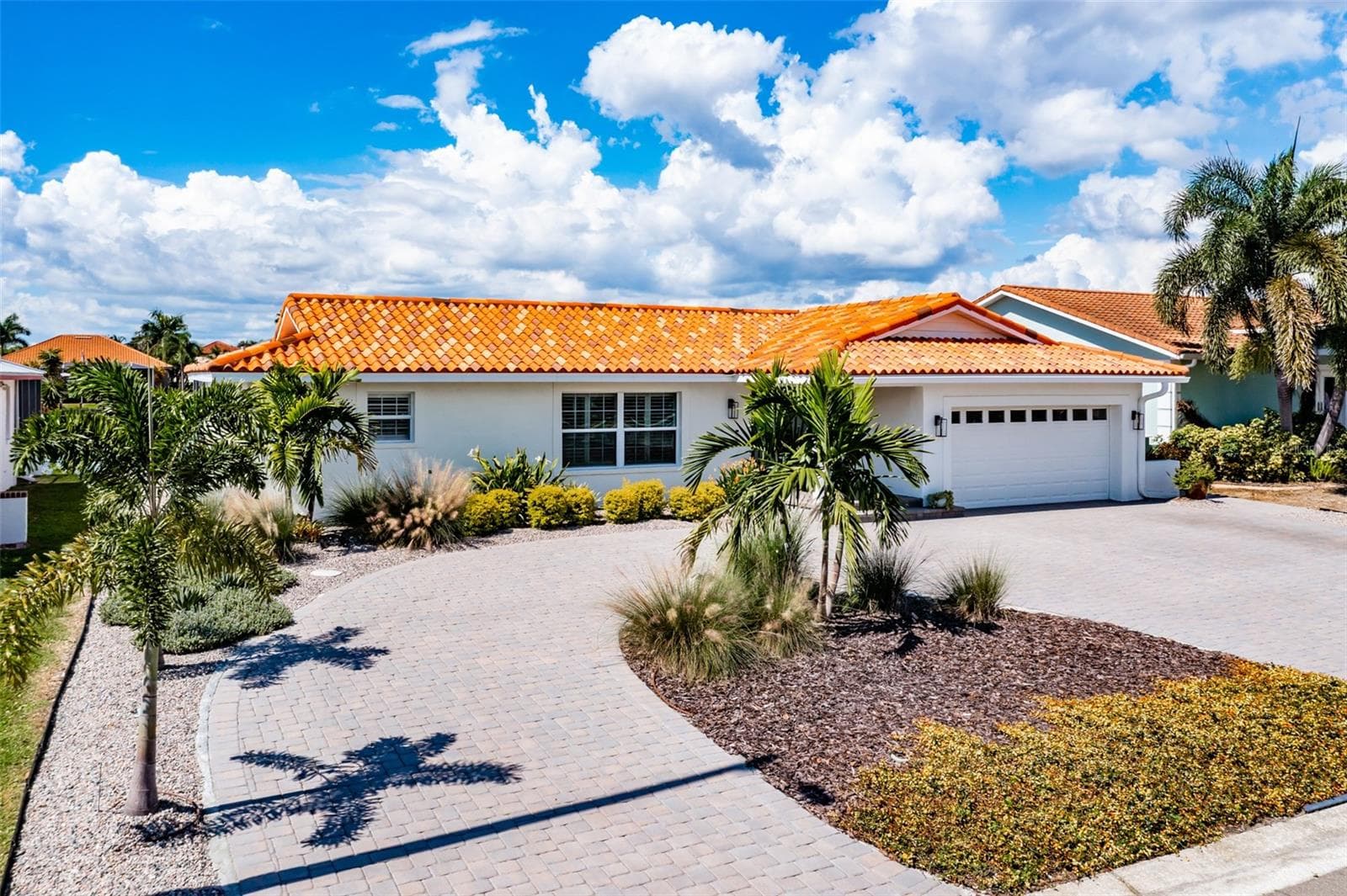 917 Chipaway Dr photo 4