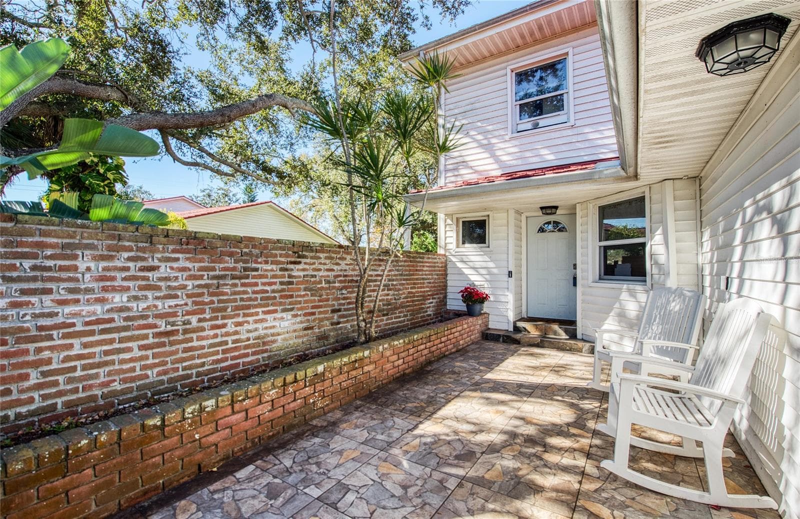 1423 Water View Dr W photo 3