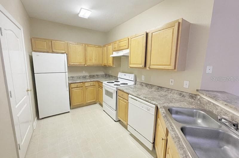 17952 Villa Creek Dr #17952 photo 5