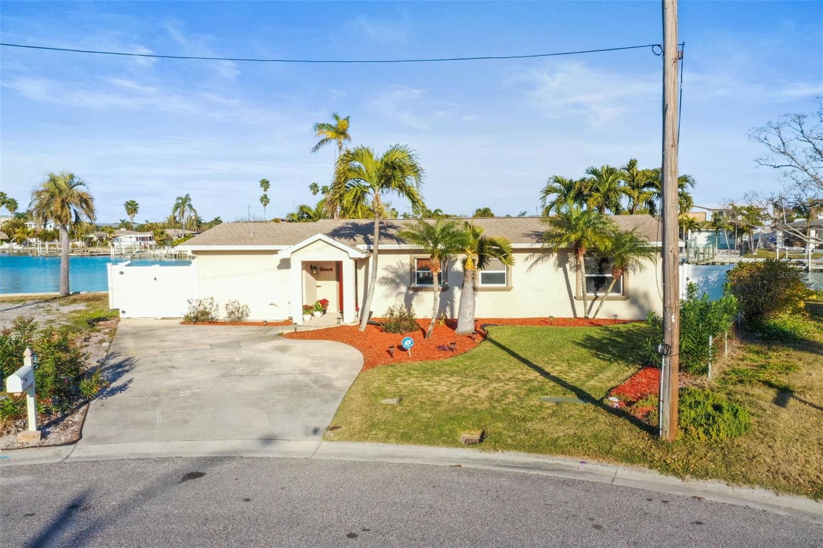 645 Normandy Rd