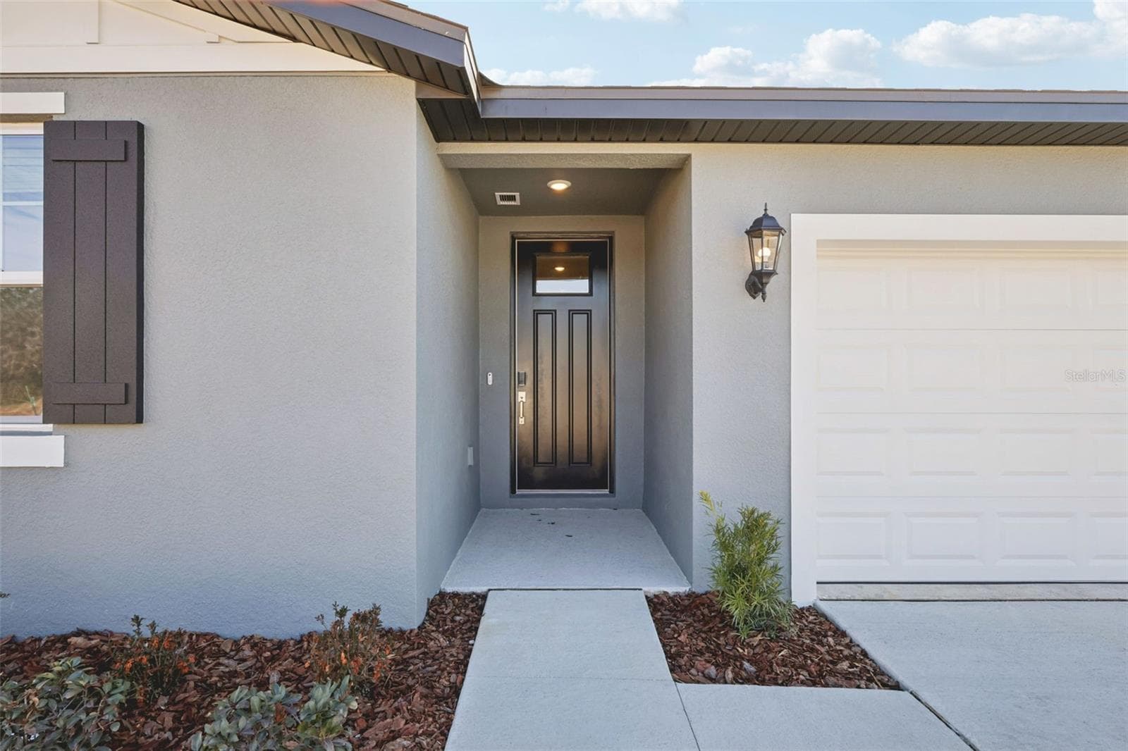 7200 Ray Creek Dr photo 3