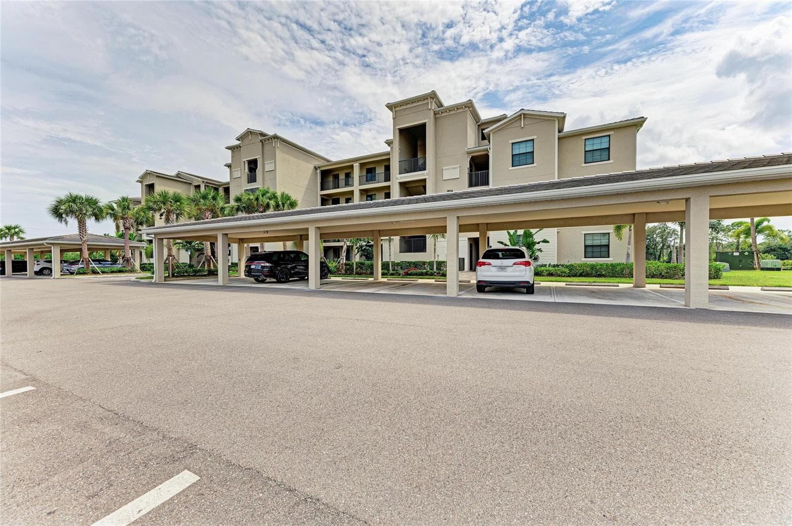 18114 Gawthrop Dr #306 photo 5