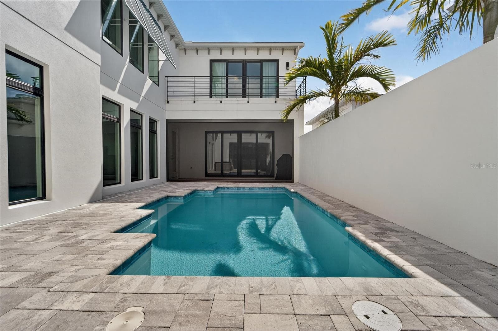 5917 Cat Claw Ln