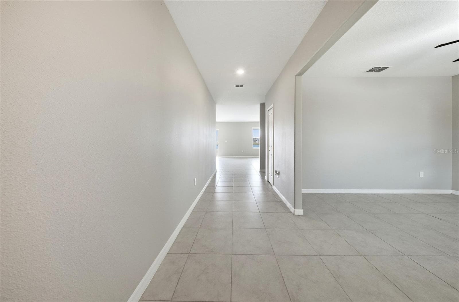 15617 Charr Island St photo 4