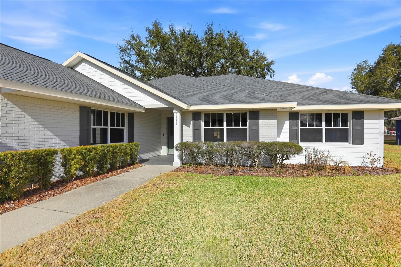 2992 Oaks Bnd photo 3