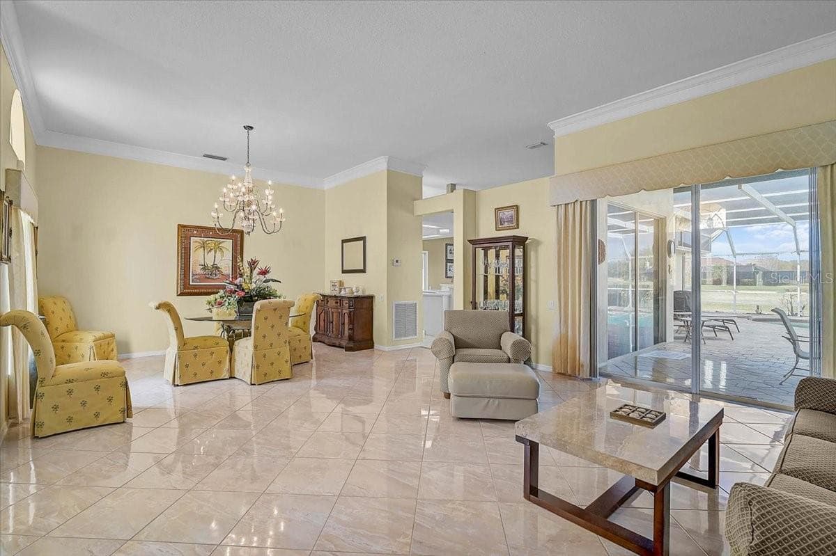 5072 Kilty CT E photo 5